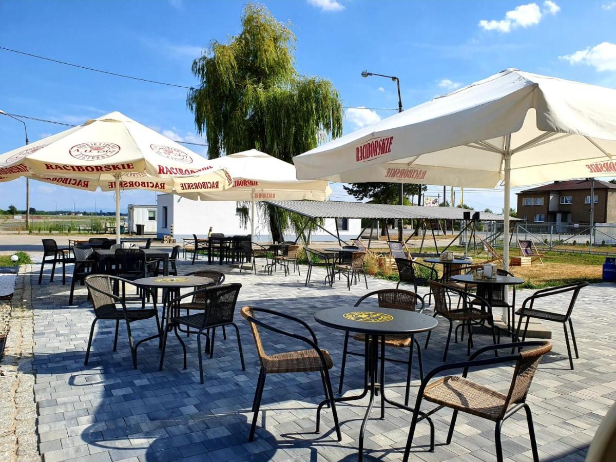 Przystanek Roszkow -Noclegi I Restauracja Extérieur photo